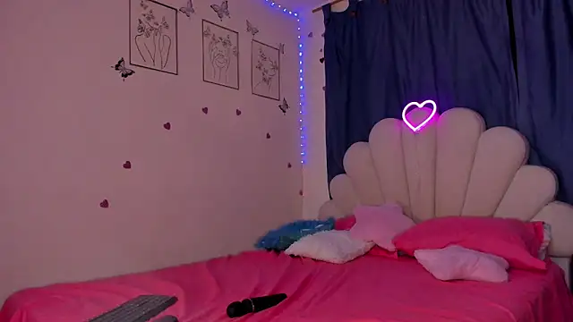 MadyLust online show from 27, 2, 2025