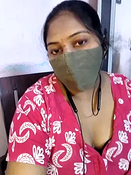Snapshot of RomeoJuliet345 chatting on 16, 6, 2026 RomeoJuliet345 online show from 16, 6, 2026