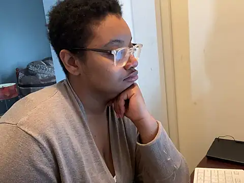 Makemymoney27 online show from 15, 2, 2025