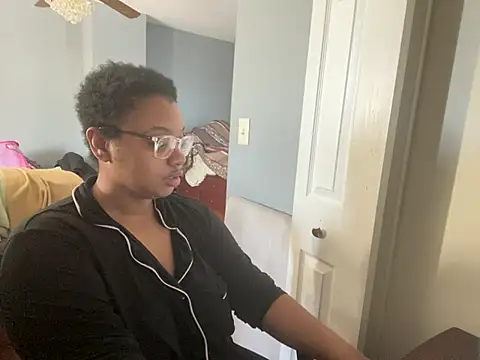 Makemymoney27 online show from 20, 2, 2025