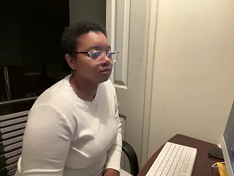 Makemymoney27 online show from 12, 2, 2025