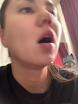 MiraMiss online show from 9, 2, 2026