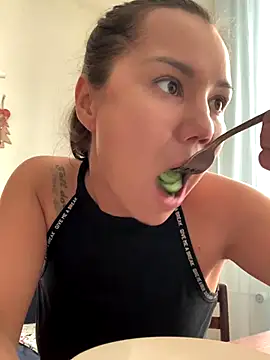 MiraMiss online show from 16, 10, 2025