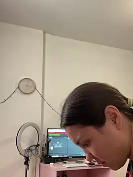 MiraMiss online show from 17, 2, 2026