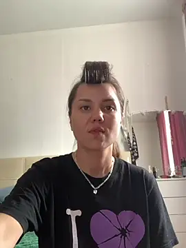 MiraMiss online show from 12, 7, 2026