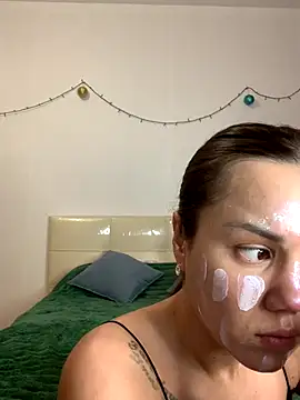 MiraMiss online show from 21, 12, 2025