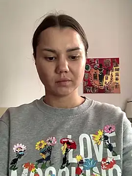 MiraMiss online show from 15, 9, 2025