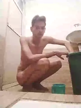 jenilmax online show from 10, 2, 2026