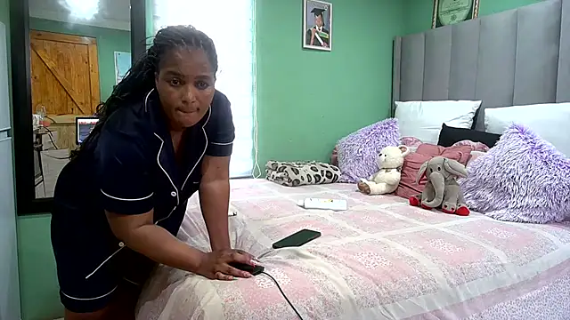 SexyEbony37X online show from 23, 4, 2026
