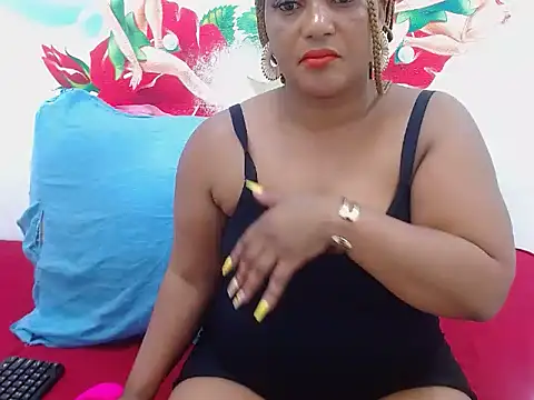 SexyEbony37X online show from 5, 12, 2025