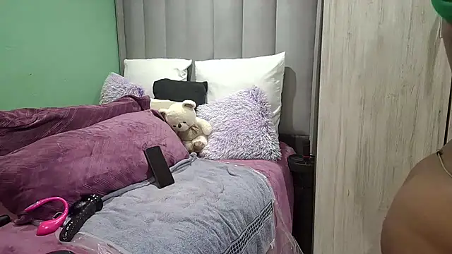 SexyEbony37X online show from 22, 3, 2026