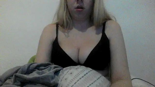 bunnyamy online show from 1, 1, 2025