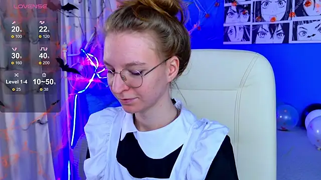 VioletShine online show from 30, 10, 2025