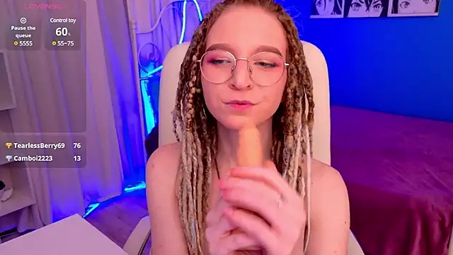 VioletShine online show from 7, 2, 2025