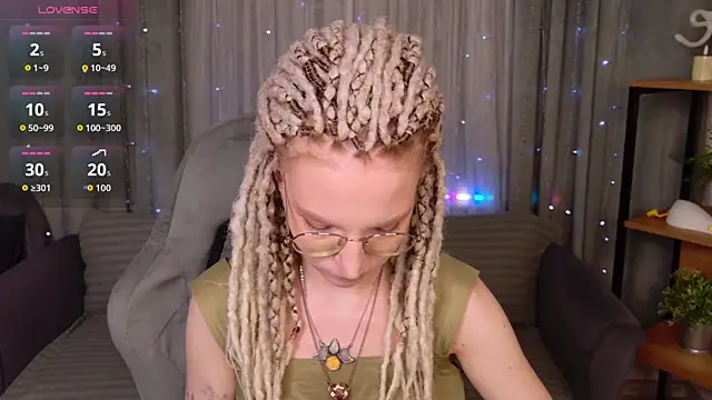 VioletShine online show from 26, 7, 2026