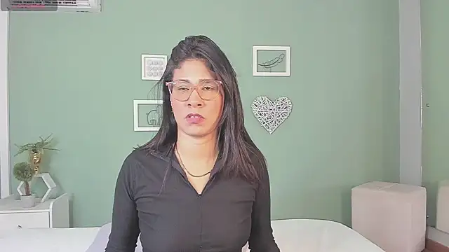 Jonness Isa  online show from 18, 3, 2025