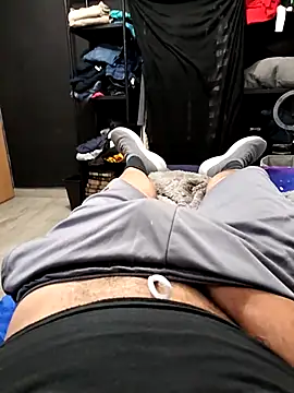 Snapshot of Alee3xxx chatting on 5, 2, 2026 Alee3xxx online show from 5, 2, 2026