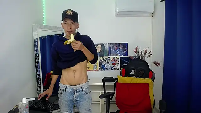 Favel Gomez7 online show from 17, 3, 2025