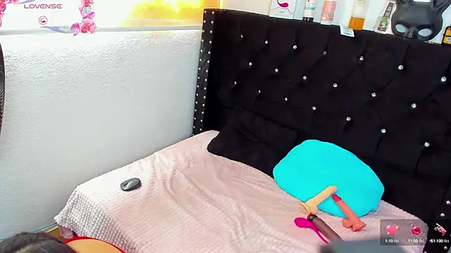 SarayMoorex  online show from 12, 3, 2025