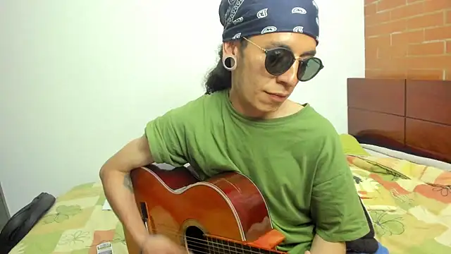 Snapshot of Mugiwara666 chatting on 15, 2, 2025 Mugiwara666 online show from 15, 2, 2025