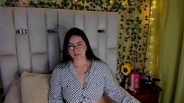 jenifer  power10 online show from 21, 3, 2025