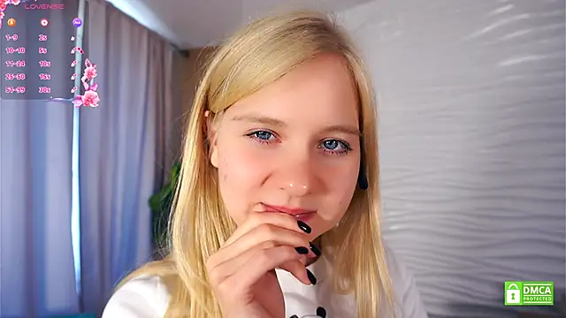 OdelinaFicken online show from 15, 9, 2025