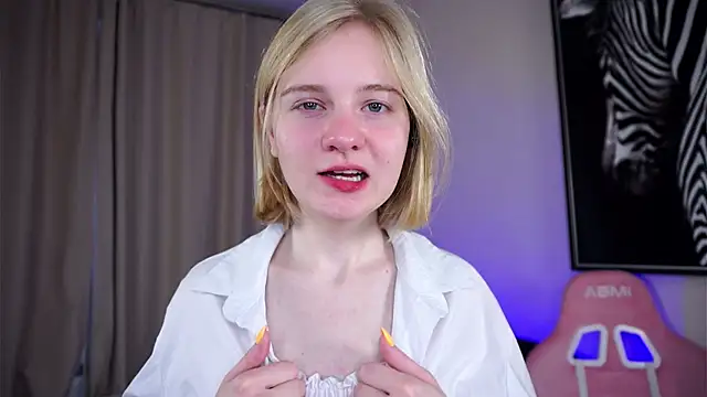 OdelinaFicken online show from 29, 10, 2025