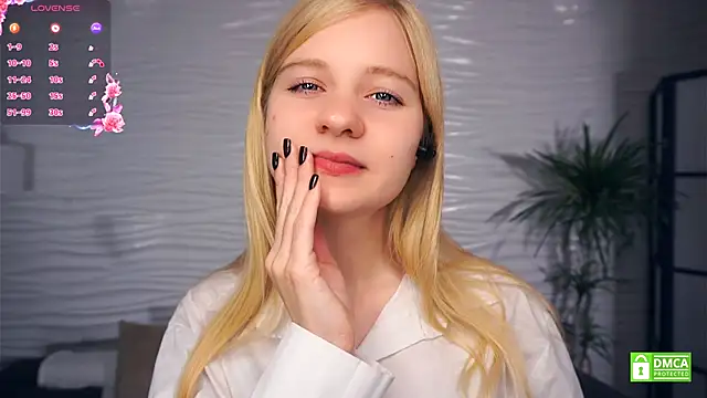 OdelinaFicken online show from 25, 9, 2025