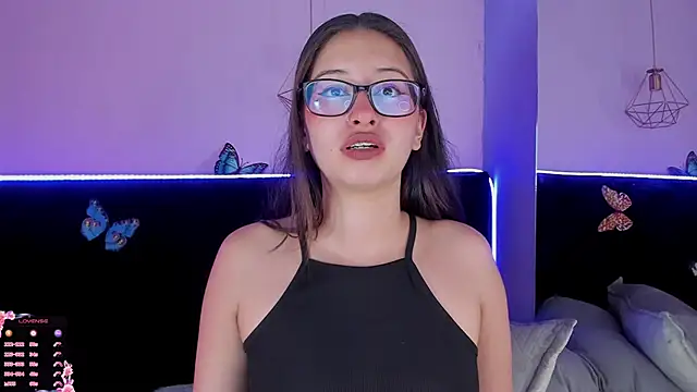 Anastasia Whitee online show from 6, 1, 2026