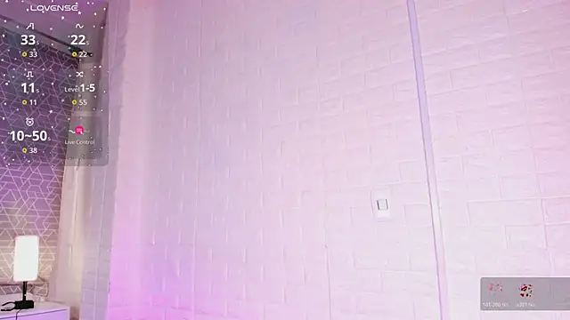 sweet kitty0110 online show from 17, 4, 2026