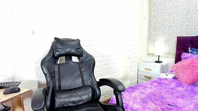 sweet kitty0110 online show from 22, 12, 2025