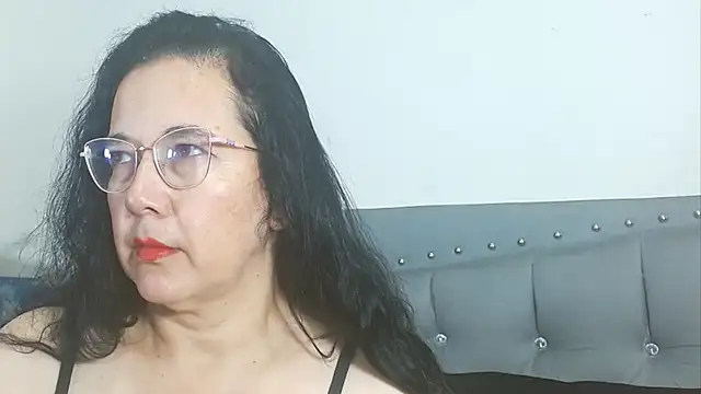 maturepriscila online show from 26, 6, 2026