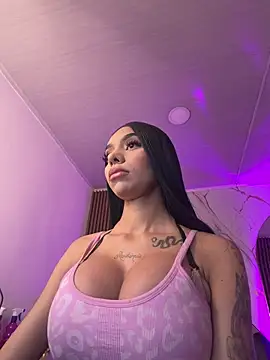 Tiffanny online show from 6, 3, 2026