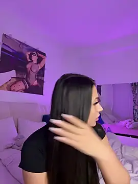 lissa yasemin online show from 4, 12, 2024