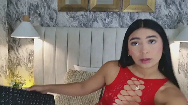 Snapshot of MeganCruzGB chatting on 16, 2, 2026 MeganCruzGB online show from 16, 2, 2026