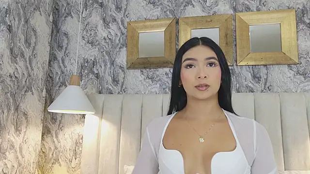 Snapshot of MeganCruzGB chatting on 26, 2, 2026 MeganCruzGB online show from 26, 2, 2026