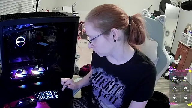 Snapshot of LilyFoxxx chatting on 29, 11, 2025 LilyFoxxx online show from 29, 11, 2025