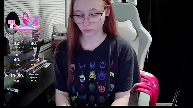 Snapshot of LilyFoxxx chatting on 3, 3, 2025 LilyFoxxx online show from 3, 3, 2025