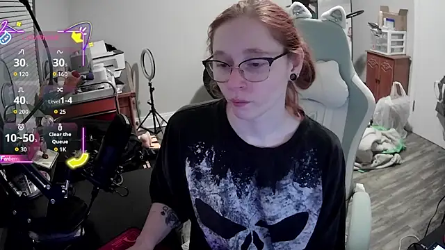 Snapshot of LilyFoxxx chatting on 3, 10, 2025 LilyFoxxx online show from 3, 10, 2025