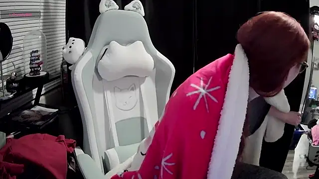 Snapshot of LilyFoxxx chatting on 15, 2, 2025 LilyFoxxx online show from 15, 2, 2025