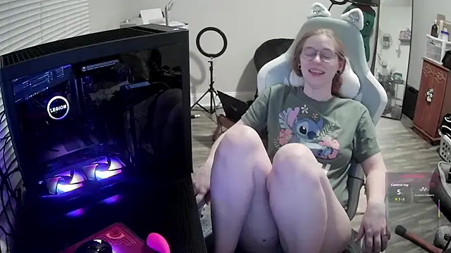 LilyFoxxx online show from 11, 1, 2026