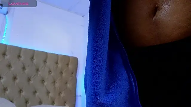 Snapshot of ened_nessa chatting on 12, 3, 2025 ened nessa online show from 12, 3, 2025