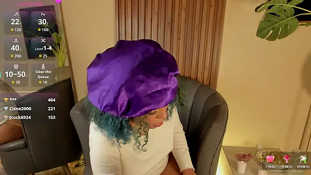 Snapshot of ened_nessa chatting on 3, 10, 2025 ened nessa online show from 3, 10, 2025