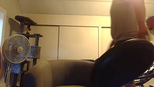 Snapshot of glenjamin81 chatting on 18, 7, 2026 glenjamin81 online show from 18, 7, 2026