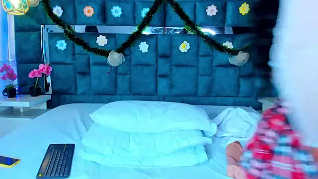 valtira nova online show from 20, 12, 2025