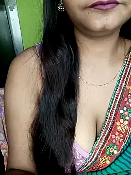 NOTY-LOVE-05 online show from 2, 3, 2025