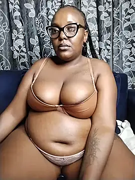 CHERRYYUMMY online show from 2, 3, 2026