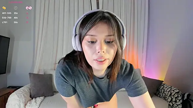 Snapshot of Mellovely chatting on 19, 11, 2025 Mellovely online show from 19, 11, 2025