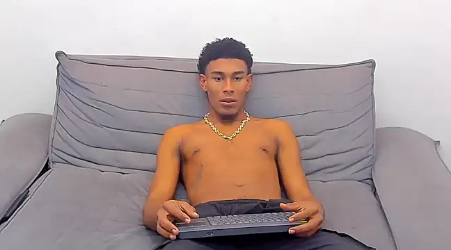 Snapshot of dominic_hot69 chatting on 10, 1, 2025 dominic hot69 online show from 10, 1, 2025