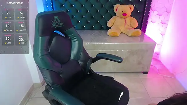 Sofi hot 4m online show from 20, 9, 2025